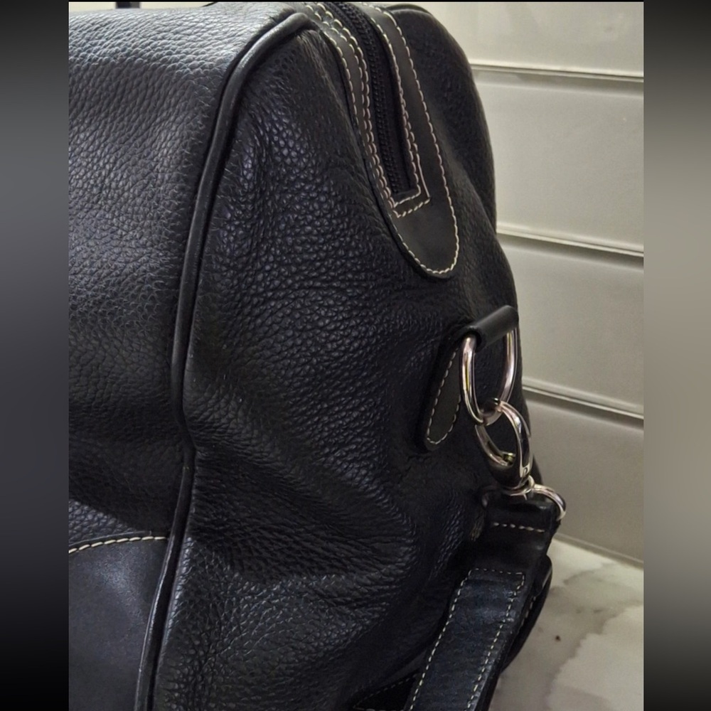 Black Pebbled Leather Weekender Carryall Duffle – Classic Roots Travel Bag - Picture 2 of 10